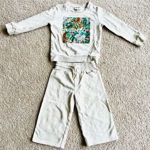 Girl’s Kenzo sweatshirt and wide- legged ankle pants
